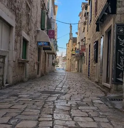Sara Apartmán Trogir